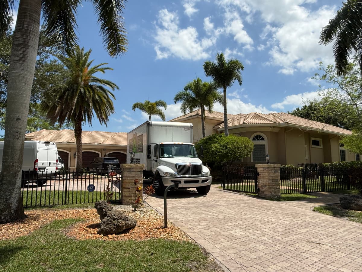 Move Hub professional moving services at luxury estate
